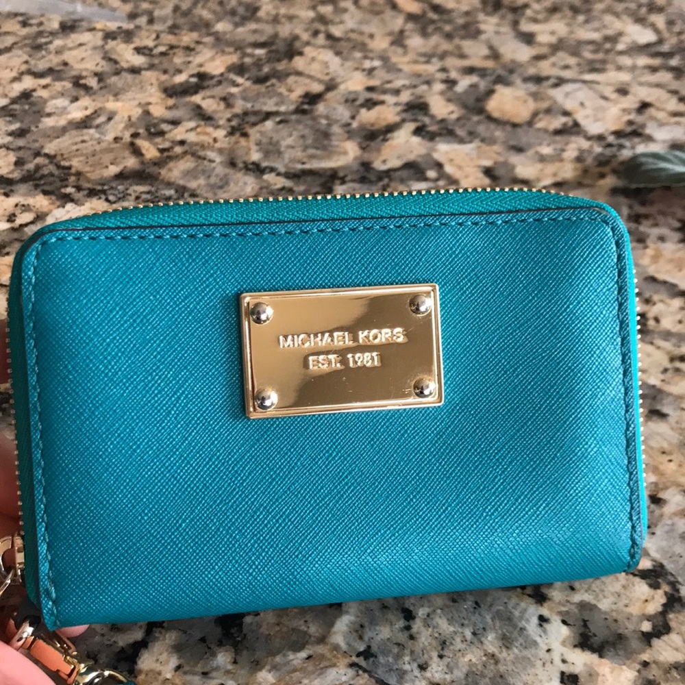 Michael Kors wristlet (aqua green)